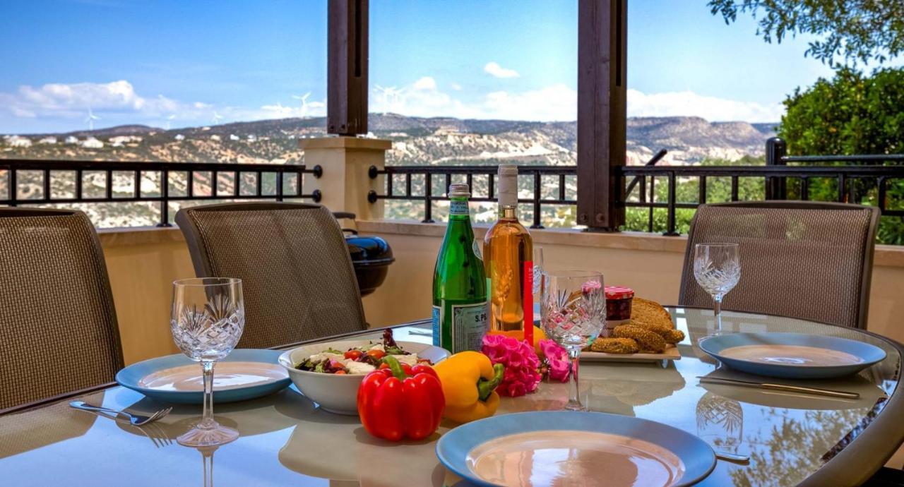 Fantastic Junior Villa Cz02 Salamis With Gorgeous Views, Aphrodite Hills Kouklia Exterior photo