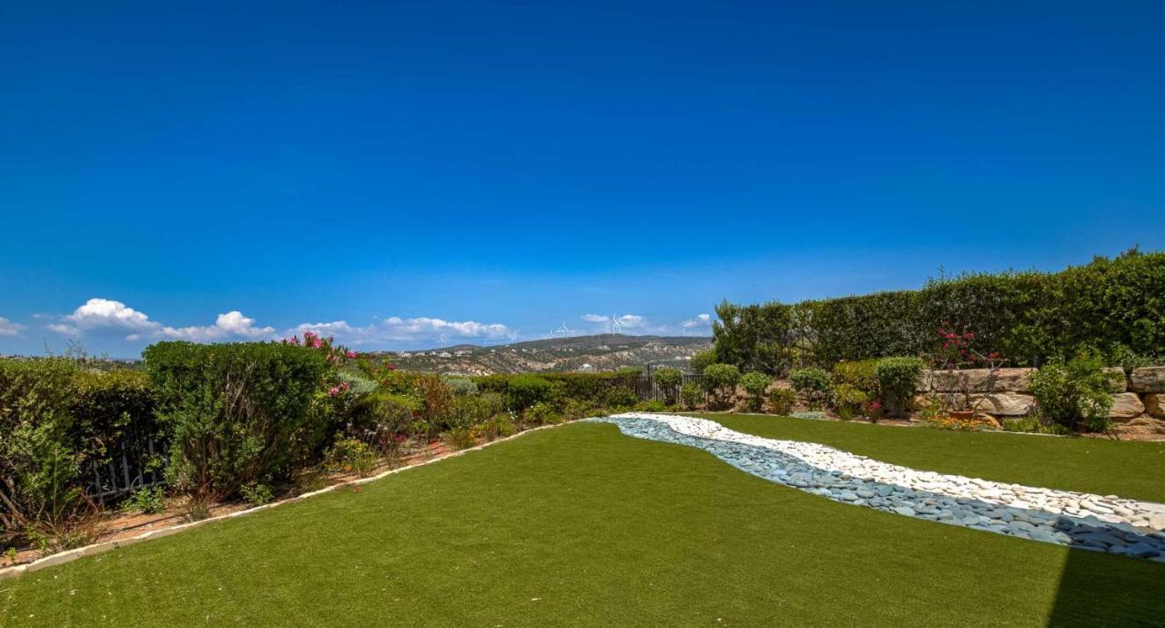 Fantastic Junior Villa Cz02 Salamis With Gorgeous Views, Aphrodite Hills Kouklia Exterior photo