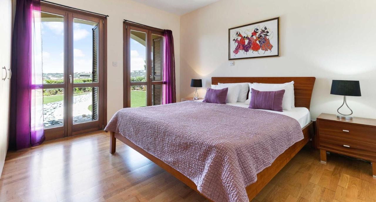 Fantastic Junior Villa Cz02 Salamis With Gorgeous Views, Aphrodite Hills Kouklia Exterior photo